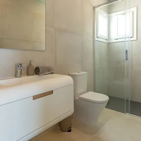 394921 - Wonderful Semi Detached